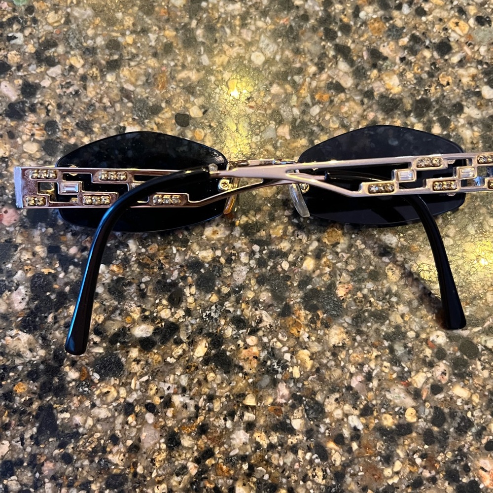 Elegant CAVIAR Crystal  and Gold Sunglasses